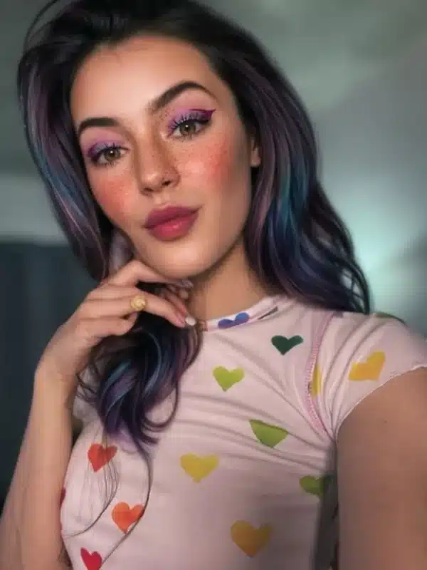 Kylie XY Quinn WikiBio, Age, Height, Weight, Net Worth