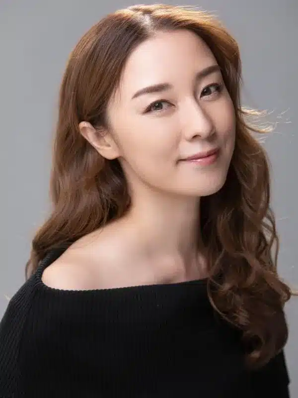 Ayumi (Model) Biography, Wiki, Age, Career, Height, Weight, Boyfriend, Net Worth & More