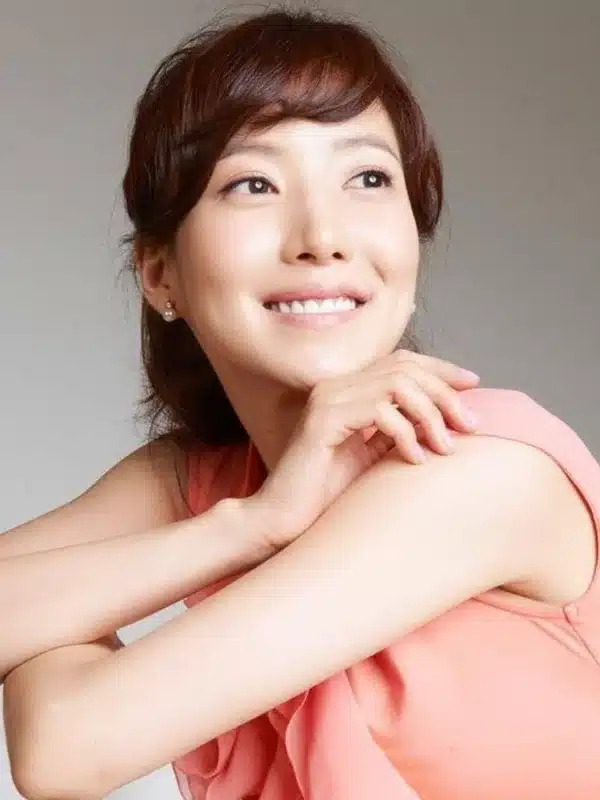 Yoon Se-ah (Model) Biography, Wiki, Age, Career, Height, Weight, Boyfriend, Net Worth & More
