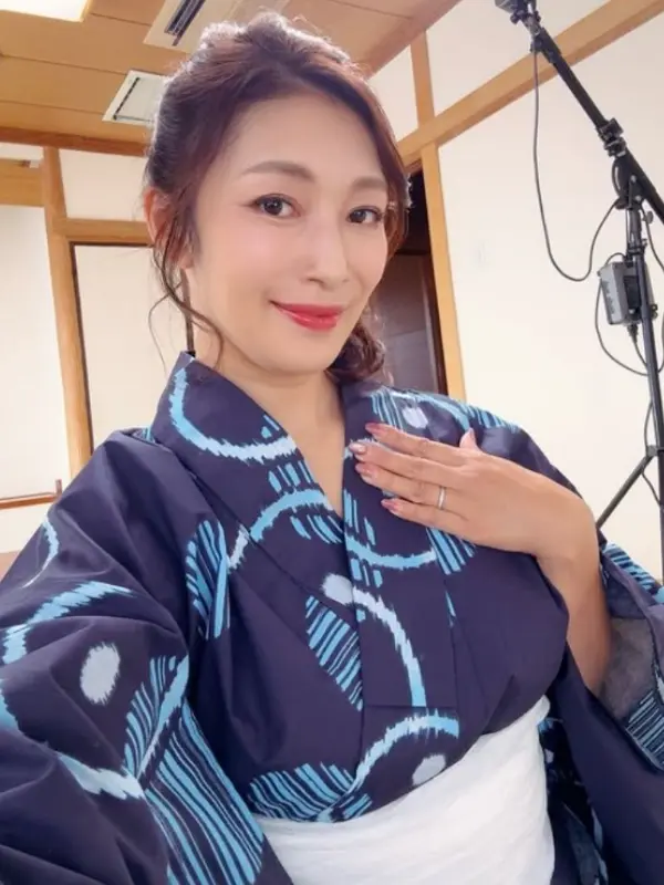 Reiko Kobayakawa (Model) Biography, Wiki, Age, Career, Height, Weight, Boyfriend, Net Worth & More