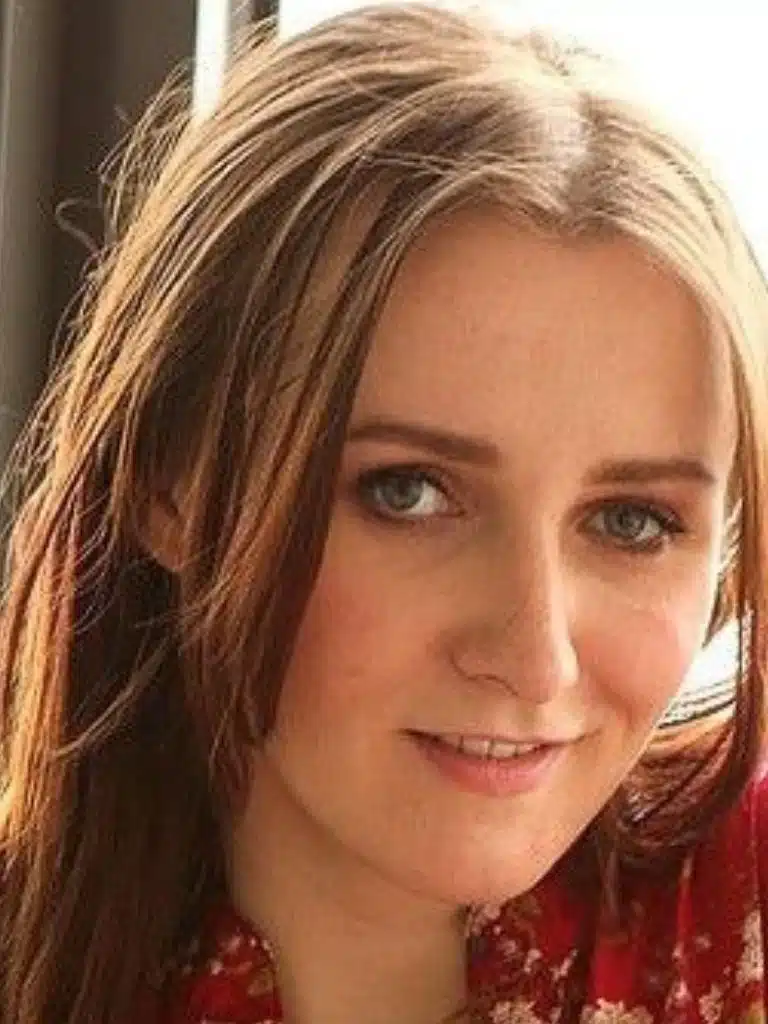 Aeryn Walker Biography: Wiki, Age, Career, Height, Weight, Boyfriend, Net Worth & More