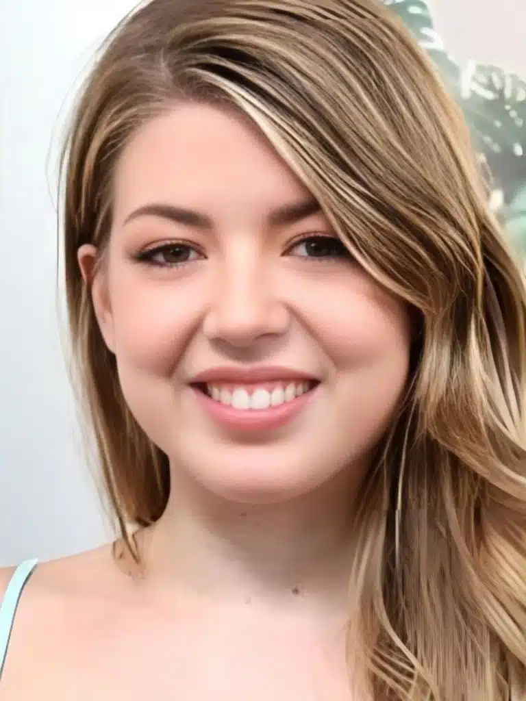 Alexa Kiss Biography: Wiki, Age, Career, Height, Weight, Boyfriend, Net Worth & More
