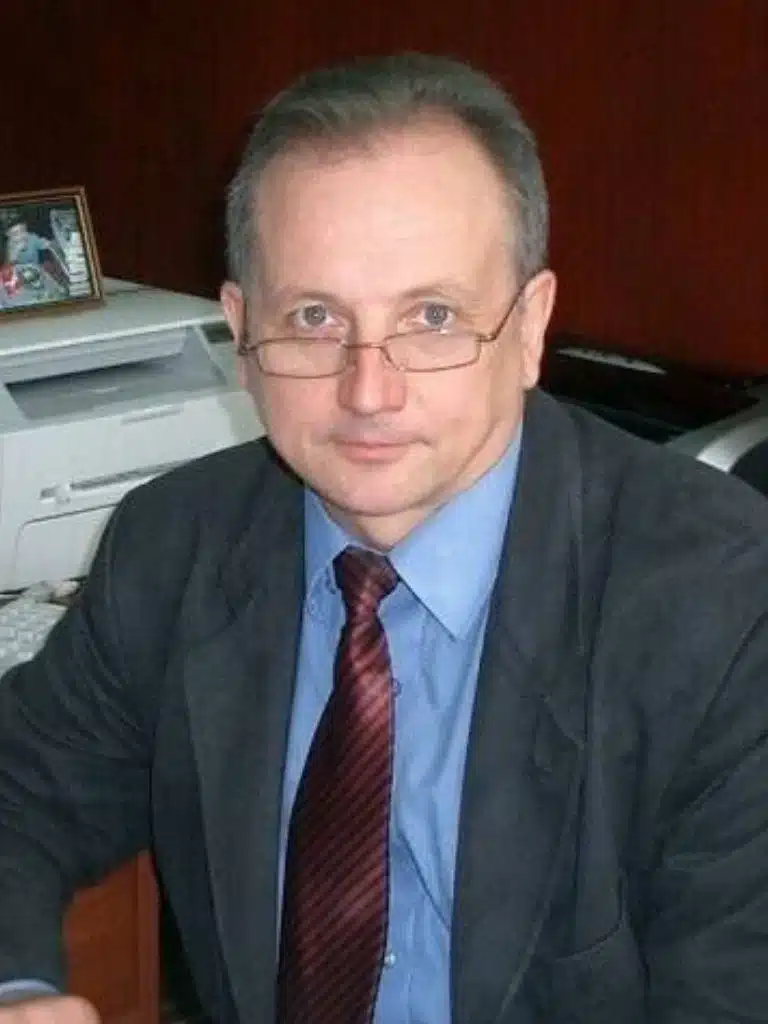 Alexander Anoprienko Biography: Wiki, Age, Career, Height, Weight, Boyfriend, Net Worth & More