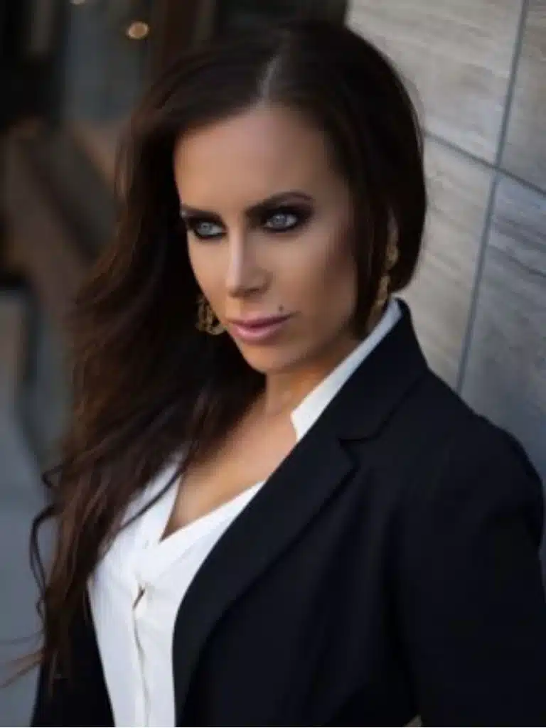 Alexis Paige Biography: Wiki, Age, Career, Height, Weight, Boyfriend, Net Worth & More