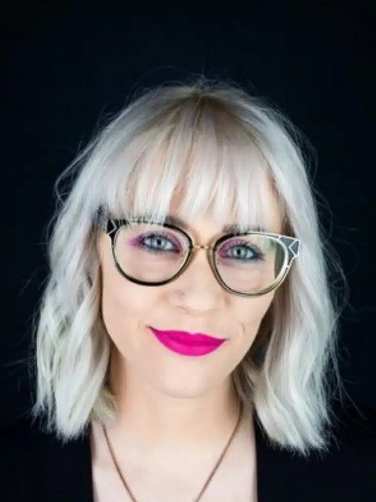 Alice Moon Biography: Wiki, Age, Career, Height, Weight, Husband, Net Worth & More