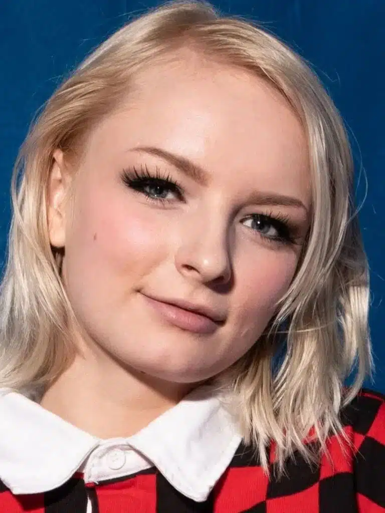 Alice Pink Biography: Wiki, Age, Career, Height, Weight, Boyfriend, Net Worth & More