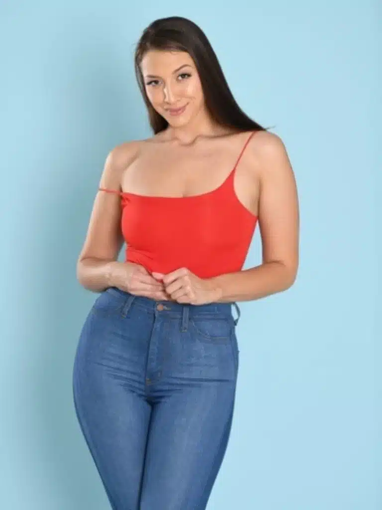 Amanda Gold Biography: Wiki, Age, Career, Height, Weight, Boyfriend, Net Worth & More