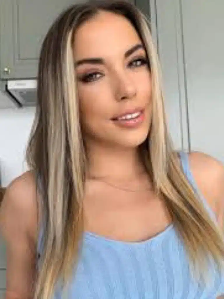 Anastasia Brokelyn Biography: Wiki, Age, Career, Height, Weight, Husband, Net Worth & More