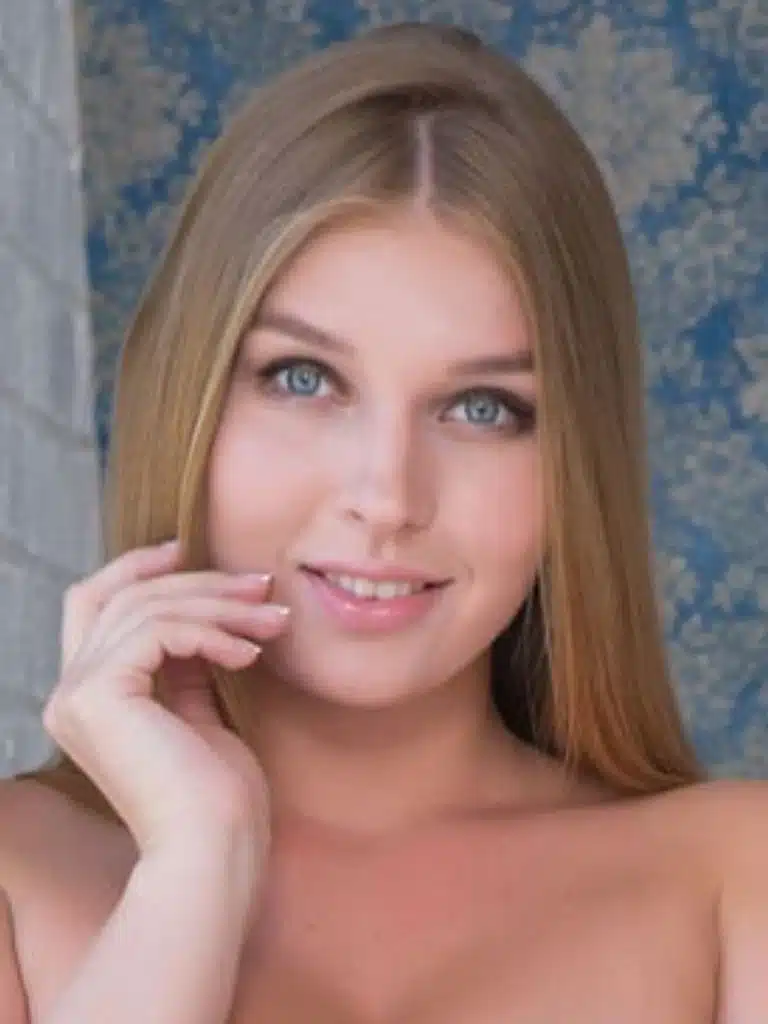 Anastasia Photodromm Biography: Wiki, Age, Career, Height, Weight, Husband, Net Worth & More