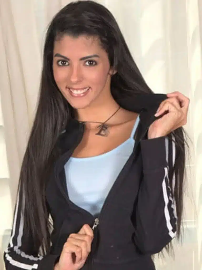 Angela Diaz Biography: Wiki, Age, Career, Height, Weight, Boyfriend, Net Worth & More