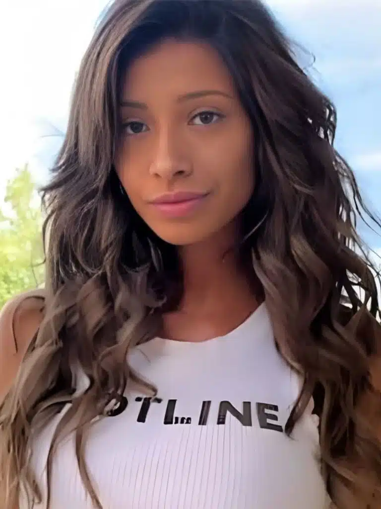 Angelica Foster Biography: Wiki, Age, Career, Height, Weight, Boyfriend, Net Worth & More