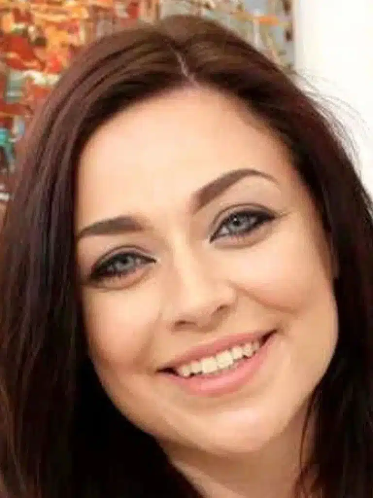 Anna Oksana Biography: Wiki, Age, Career, Height, Weight, Husband, Net Worth & More