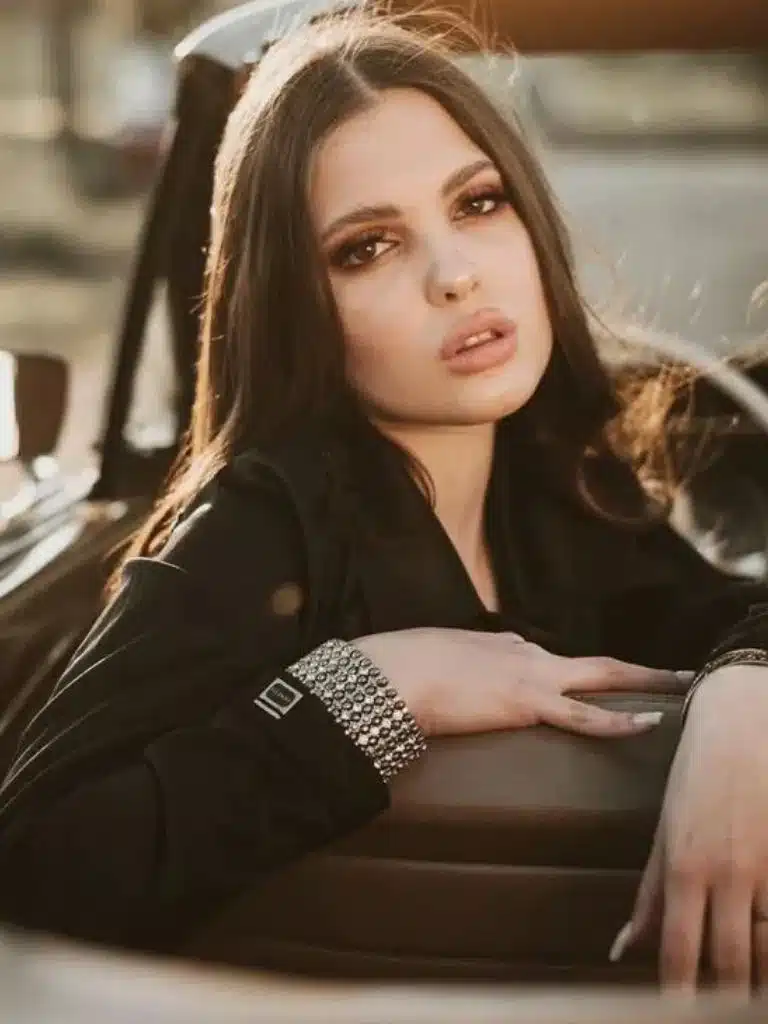 Anna Penzes Biography: Wiki, Age, Career, Height, Weight, Boyfriend, Net Worth & More