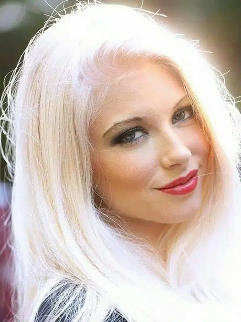 Ava Love Biography: Wiki, Age, Career, Height, Weight, Boyfriend, Net Worth & More