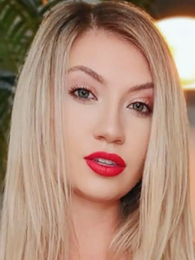 Blaze Fyre Biography: Wiki, Age, Career, Height, Weight, Boyfriend, Net Worth & More