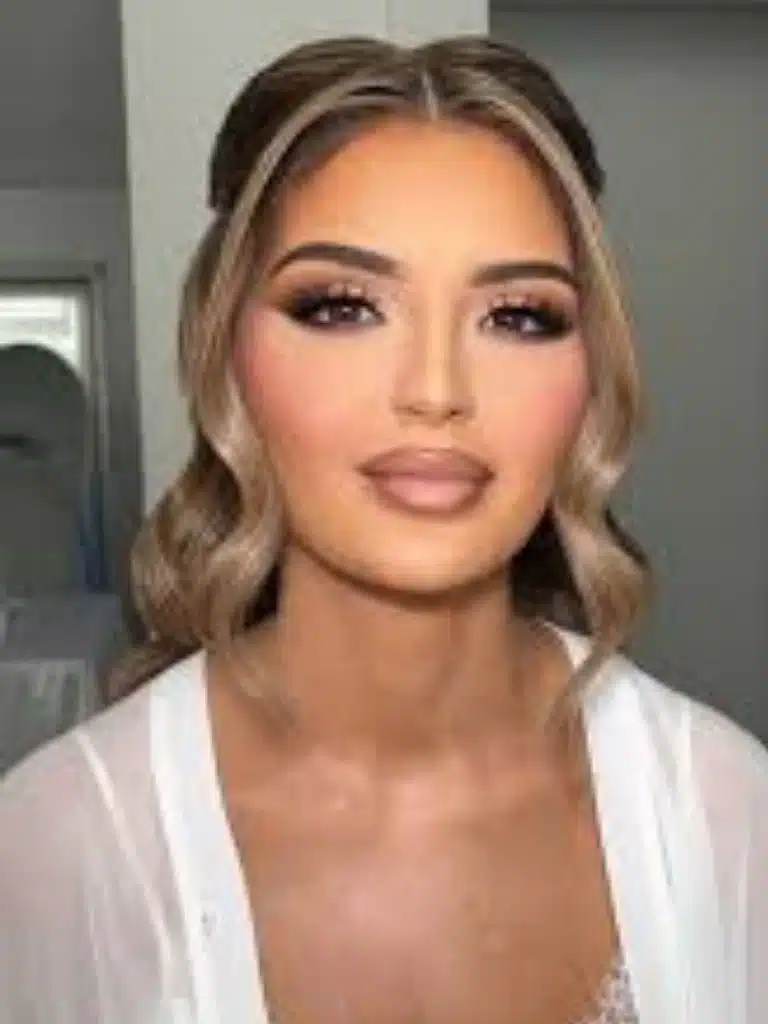 Bosnian Beautyy Biography: Wiki, Age, Career, Height, Weight, Boyfriend, Net Worth & More