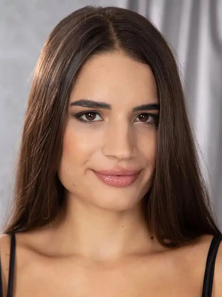 Candie Luciani Biography: Wiki, Age, Career, Height, Weight, Boyfriend, Net Worth & More