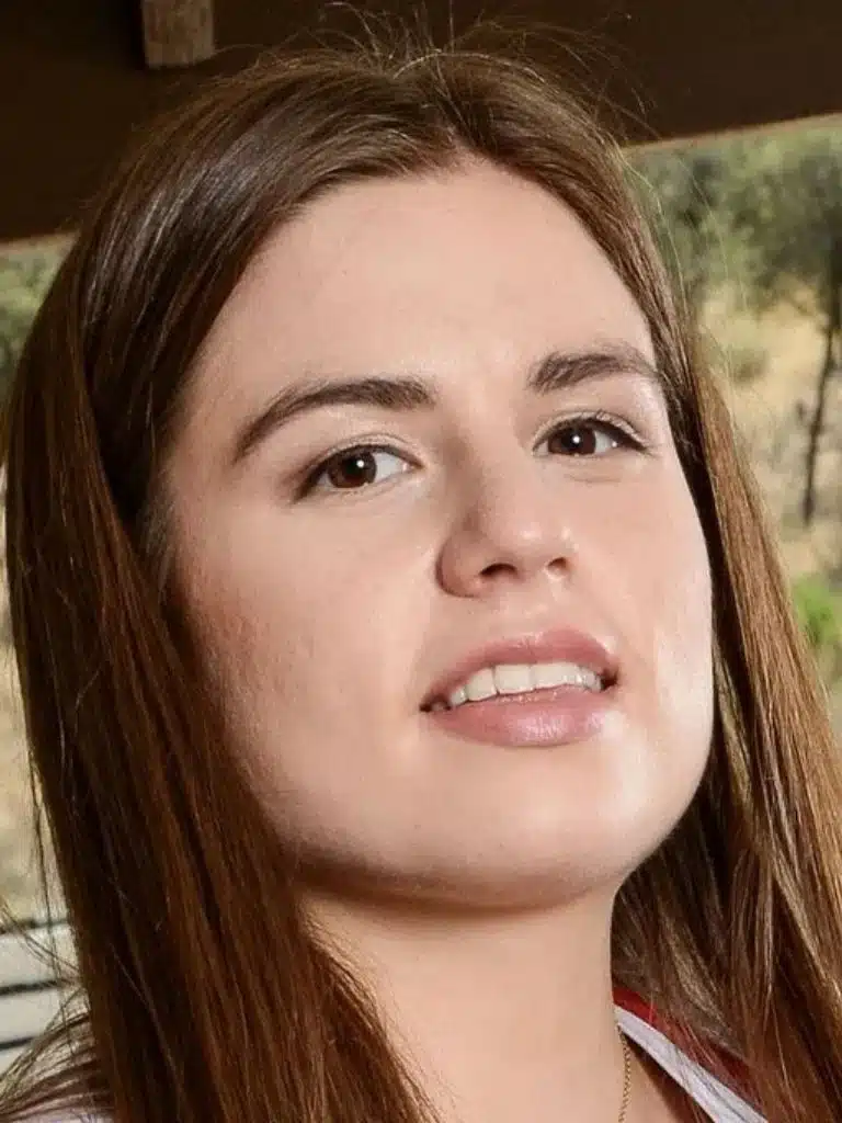 Christie Nelson Biography: Wiki, Age, Career, Height, Weight, Boyfriend, Net Worth & More