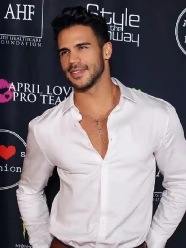 Willie Gomez Biography: Wiki, Age, Career, Height, Weight, Girlfriend, Net Worth & More