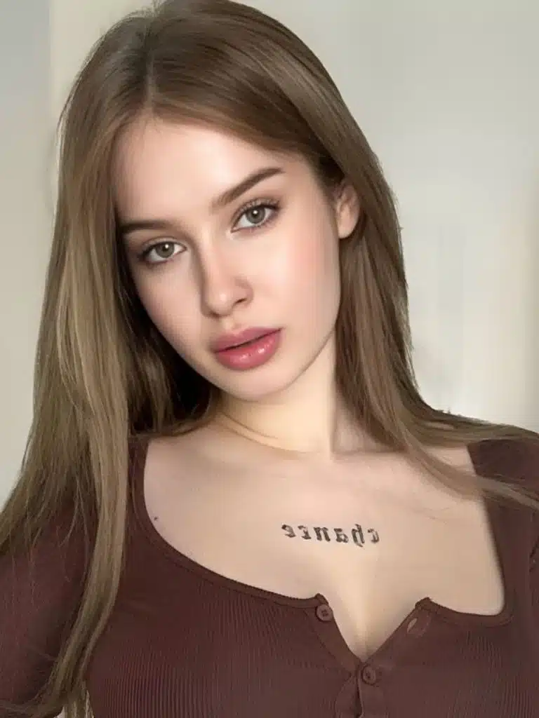 Cumatozz Biography: Wiki, Age, Career, Height, Weight, Boyfriend, Net Worth & More