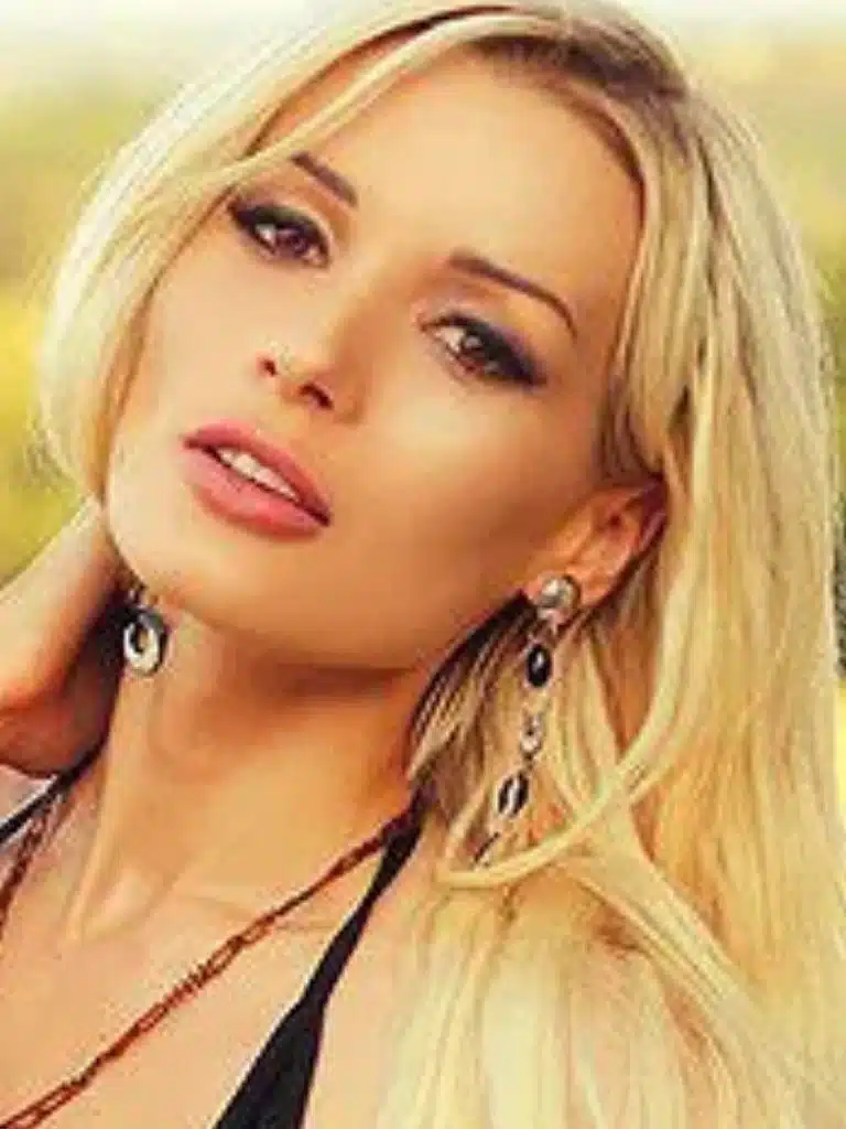 Dasha Snezhnaya Biography: Wiki, Age, Career, Height, Weight, Boyfriend, Net Worth & More