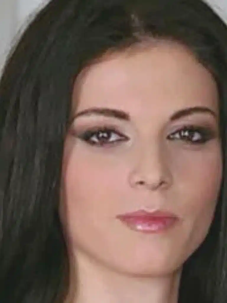 Denisa Doll Biography: Wiki, Age, Career, Height, Weight, Boyfriend, Net Worth & More