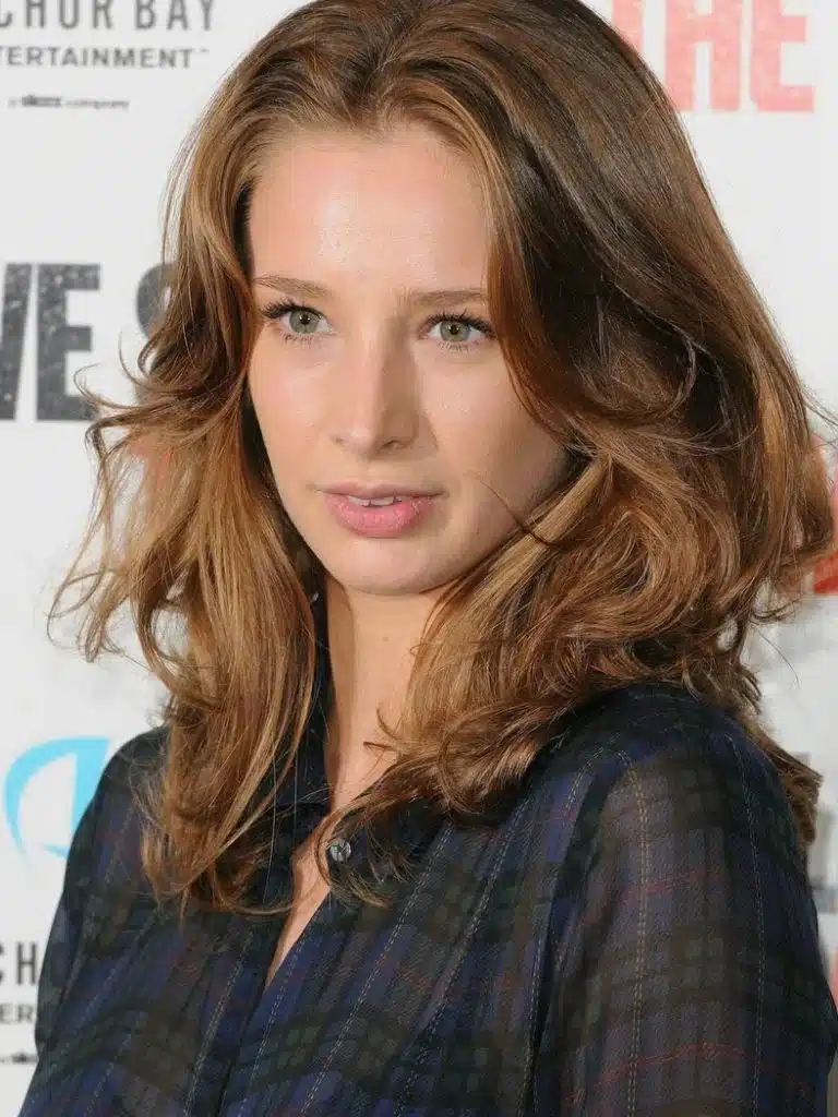 Emily Agnes Biography: Wiki, Age, Career, Height, Weight, Net Worth & More