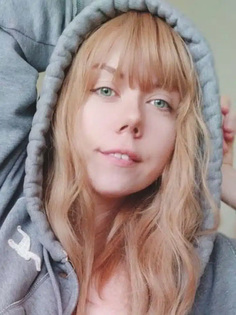 Estie Kay Biography: Wiki, Age, Career, Height, Weight, Boyfriend, Net Worth & More