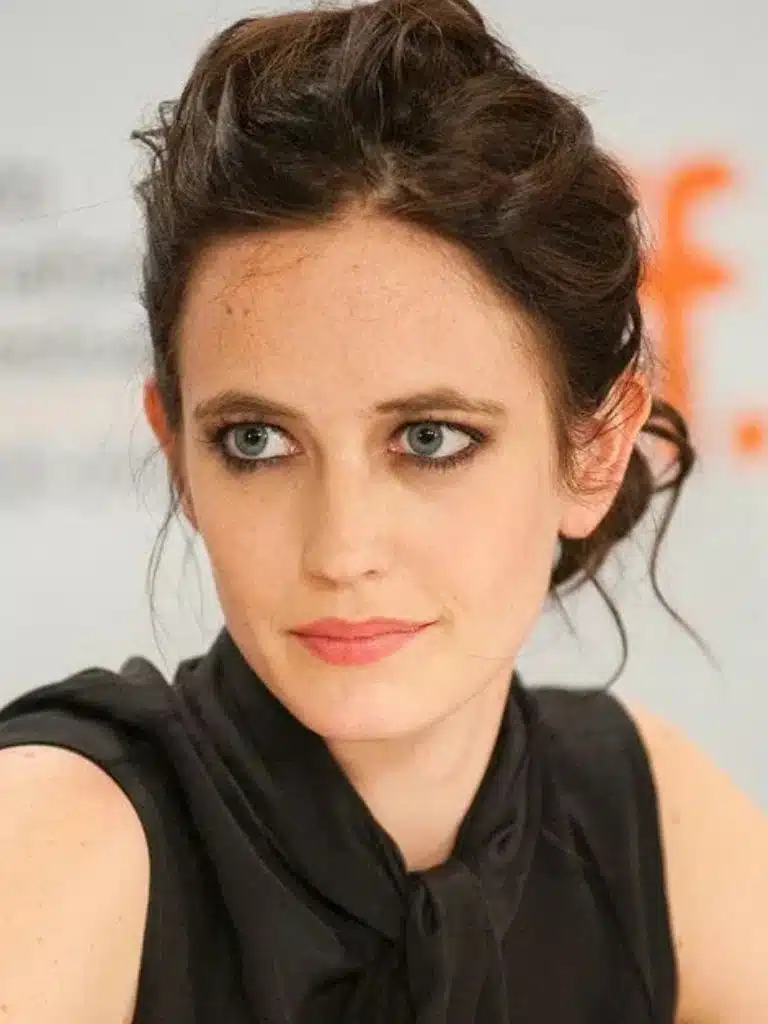 Eva Green Biography: Wiki, Age, Career, Height, Weight, Husband, Net Worth & More