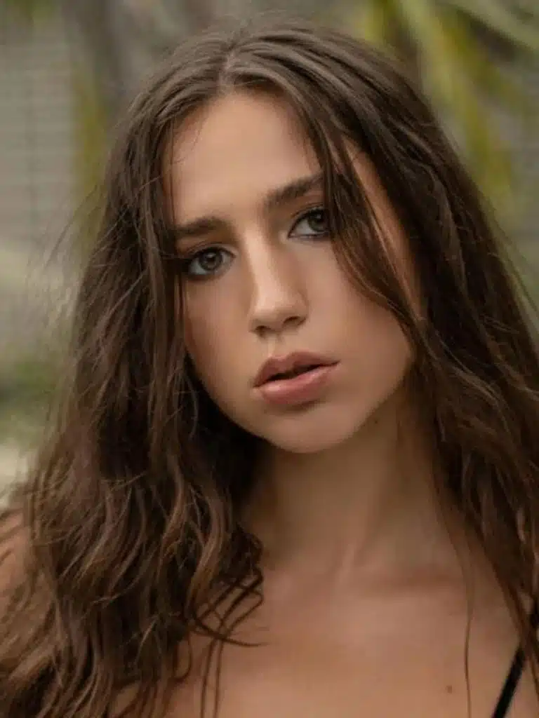 Gyrbuq Biography: Wiki, Age, Career, Height, Weight, Boyfriend, Net Worth & More