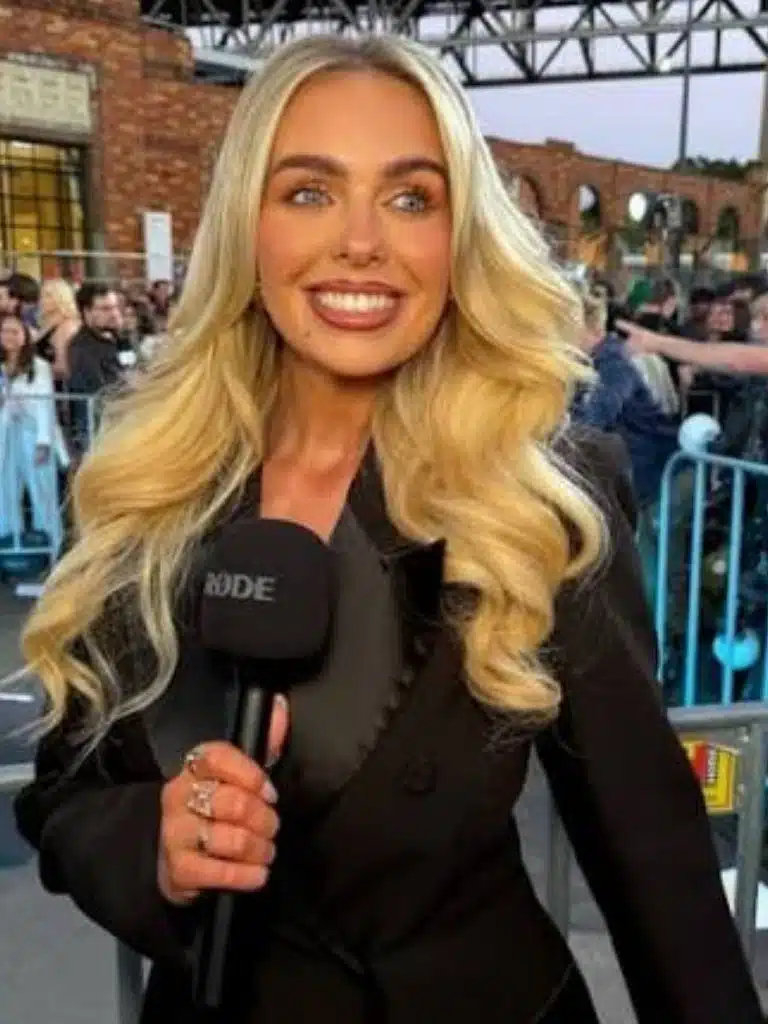 Influencer Sakara Bell Biography: Wiki, Age, Career, Height, Weight, Boyfriend, Net Worth & More