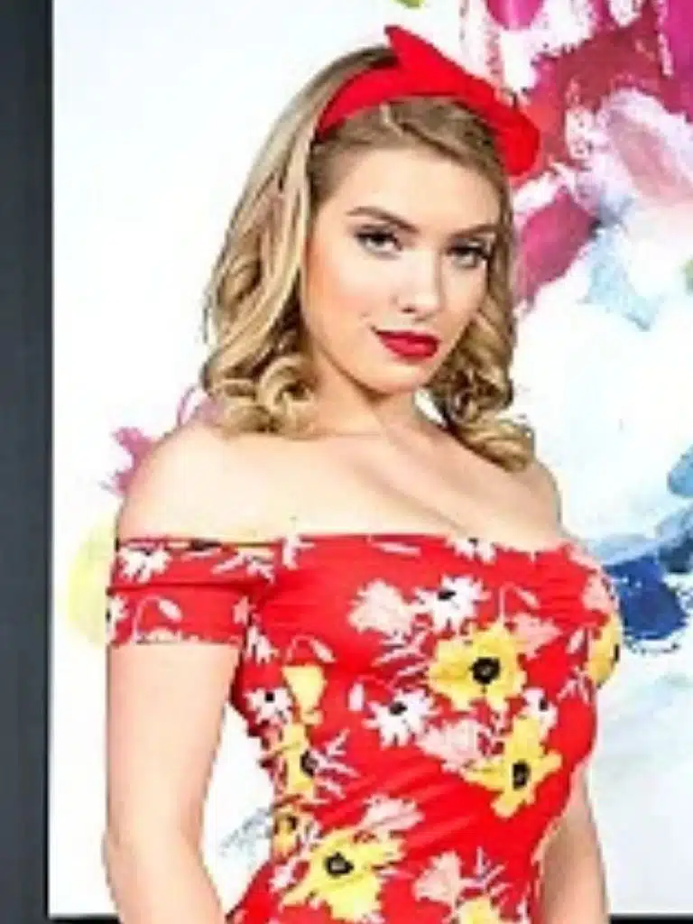 Jenny Sundelin Biography: Wiki, Age, Career, Height, Weight, Boyfriend, Net Worth & More