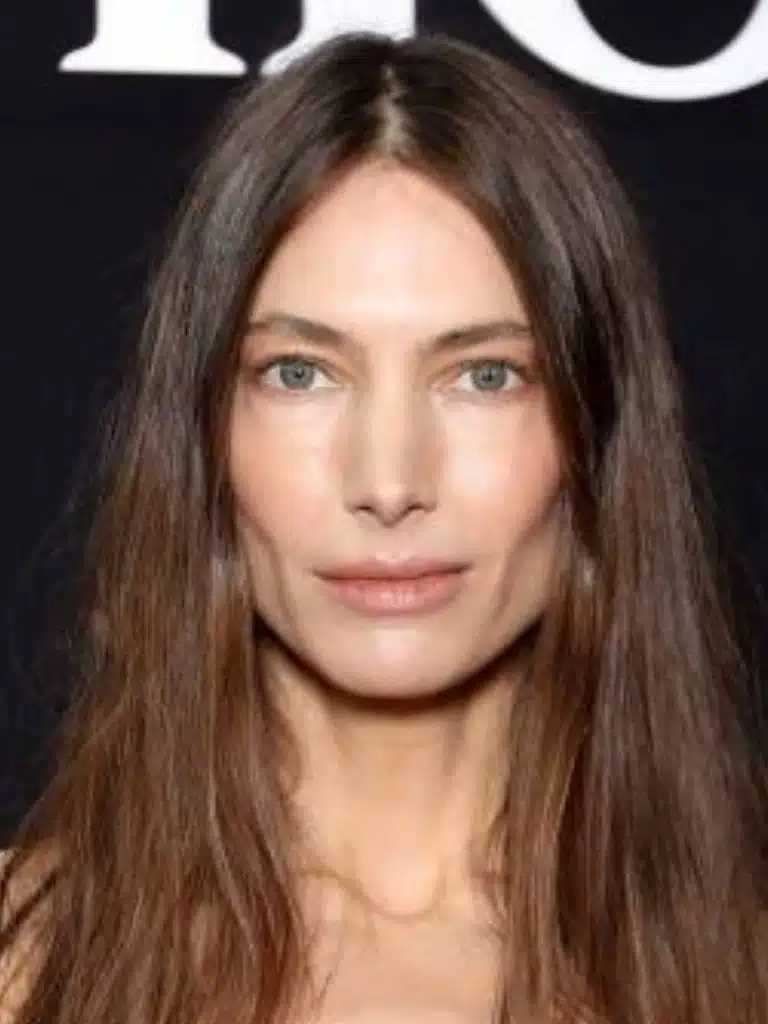 Jessica Miller Biography: Wiki, Age, Career, Height, Weight, Boyfriend, Net Worth & More