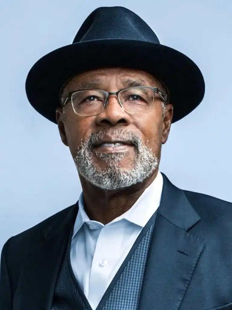 John Warner Smith Biography: Wiki, Age, Career, Height, Weight, Boyfriend, Net Worth & More