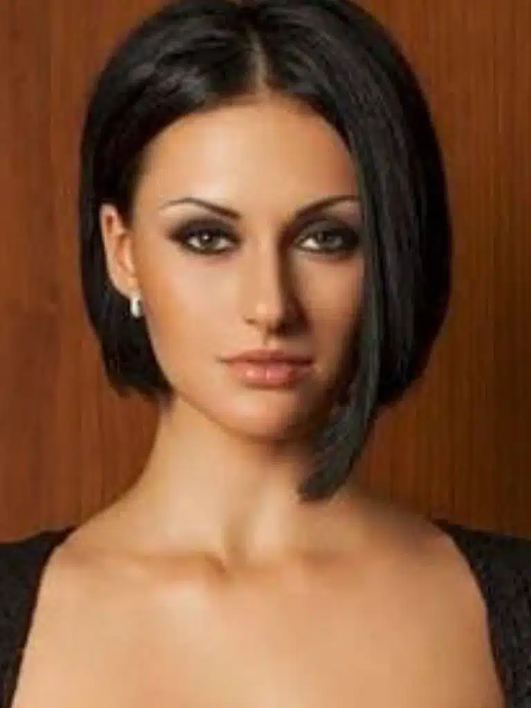 Julia Pilushka Biography: Wiki, Age, Career, Height, Weight, Boyfriend, Net Worth & More
