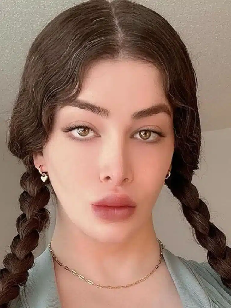 Krissy Krave Biography: Wiki, Age, Career, Height, Weight, Boyfriend, Net Worth & More
