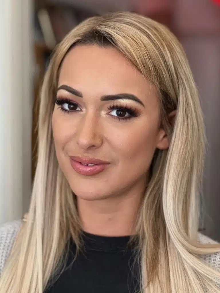 Lauren Louise 2 Biography: Wiki, Age, Career, Height, Weight, Boyfriend, Net Worth & More