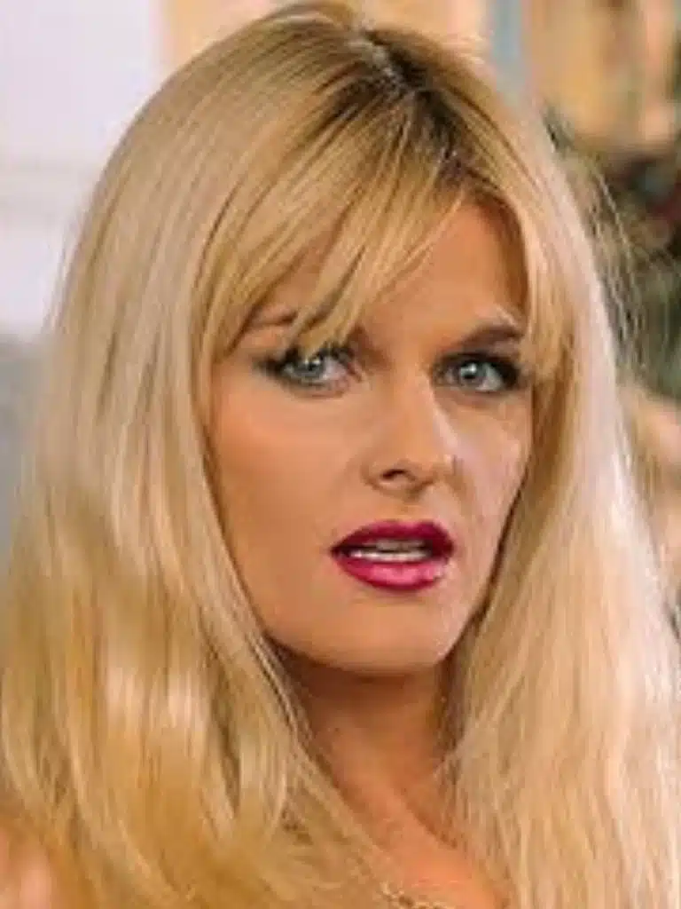 Lisa Belle Biography: Wiki, Age, Career, Height, Weight, Boyfriend, Net Worth & More