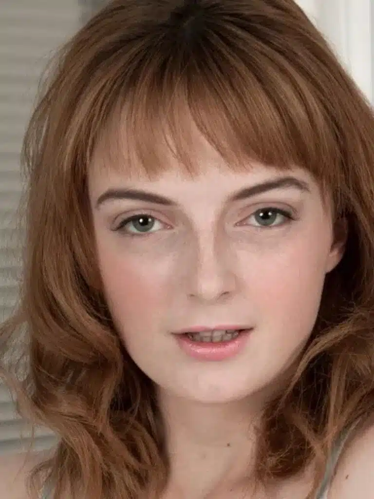 Lola Gatsby Biography: Wiki, Age, Career, Height, Weight, Boyfriend, Net Worth & More