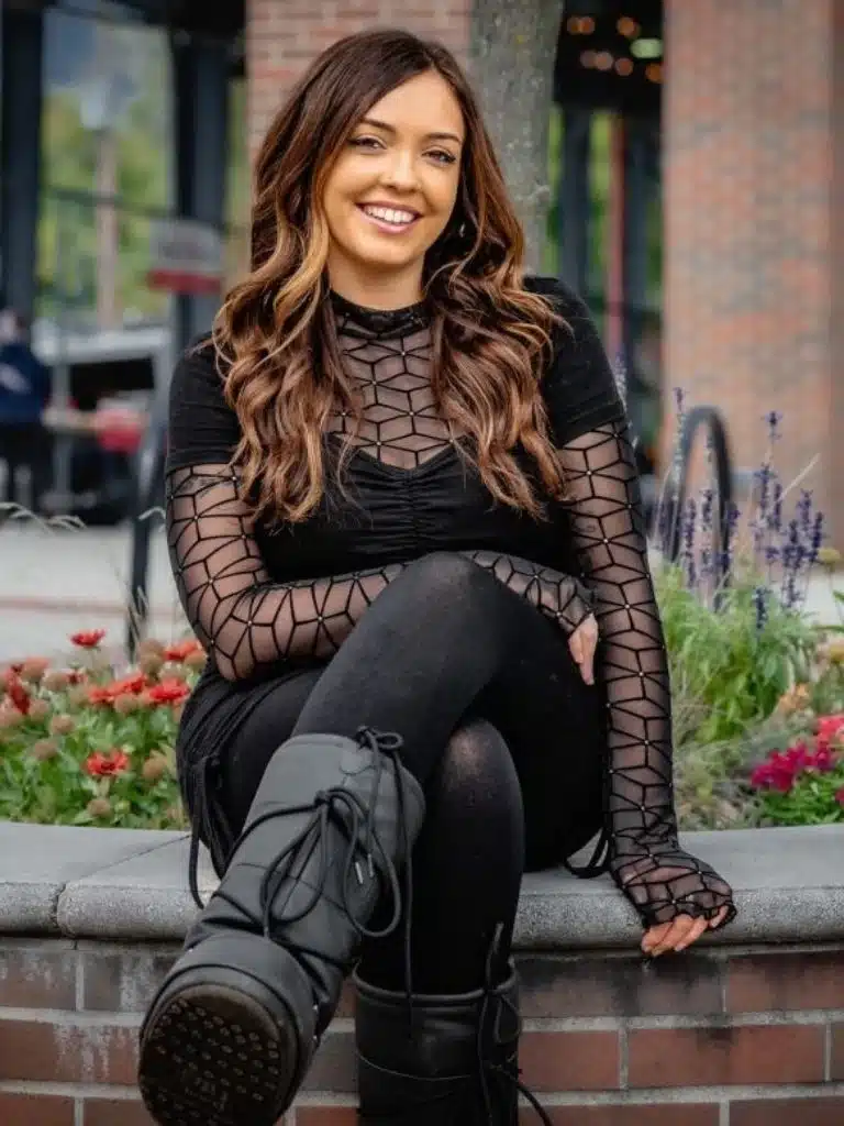 Lvndr Biography: Wiki, Age, Career, Height, Weight, Boyfriend, Net Worth & More