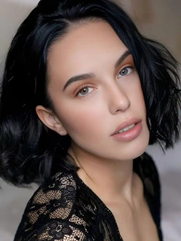 Marisa Ehret Biography: Wiki, Age, Career, Height, Weight, Boyfriend, Net Worth & More