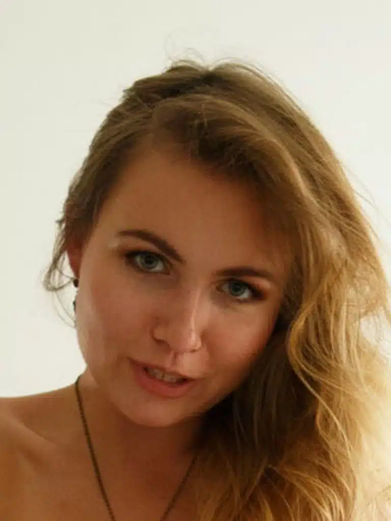 Nicole Ross Biography: Wiki, Age, Career, Height, Weight, Boyfriend, Net Worth & More