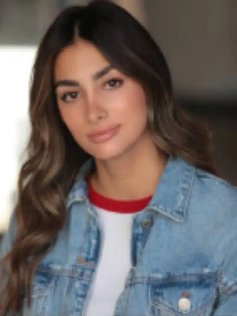 Olga Safari Biography: Wiki, Age, Career, Height, Weight, Boyfriend, Net Worth & More