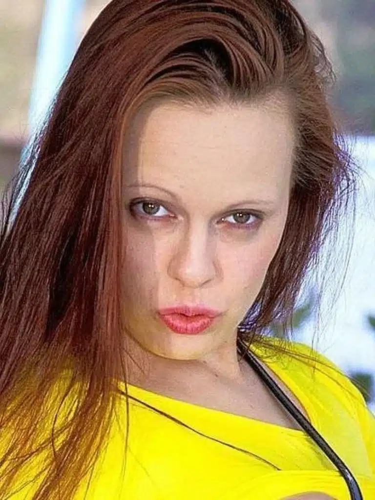 Queeny Love Biography: Wiki, Age, Career, Height, Weight, Boyfriend, Net Worth & More