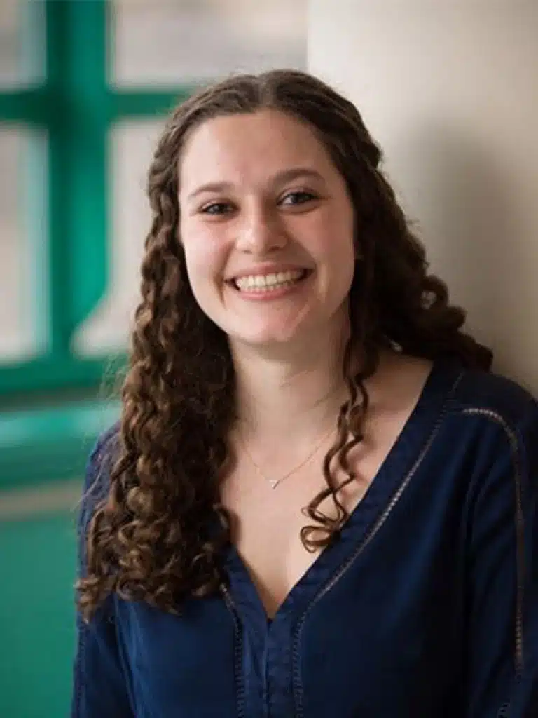 Rebecca Saber Biography: Wiki, Age, Career, Height, Weight, Boyfriend, Net Worth & More