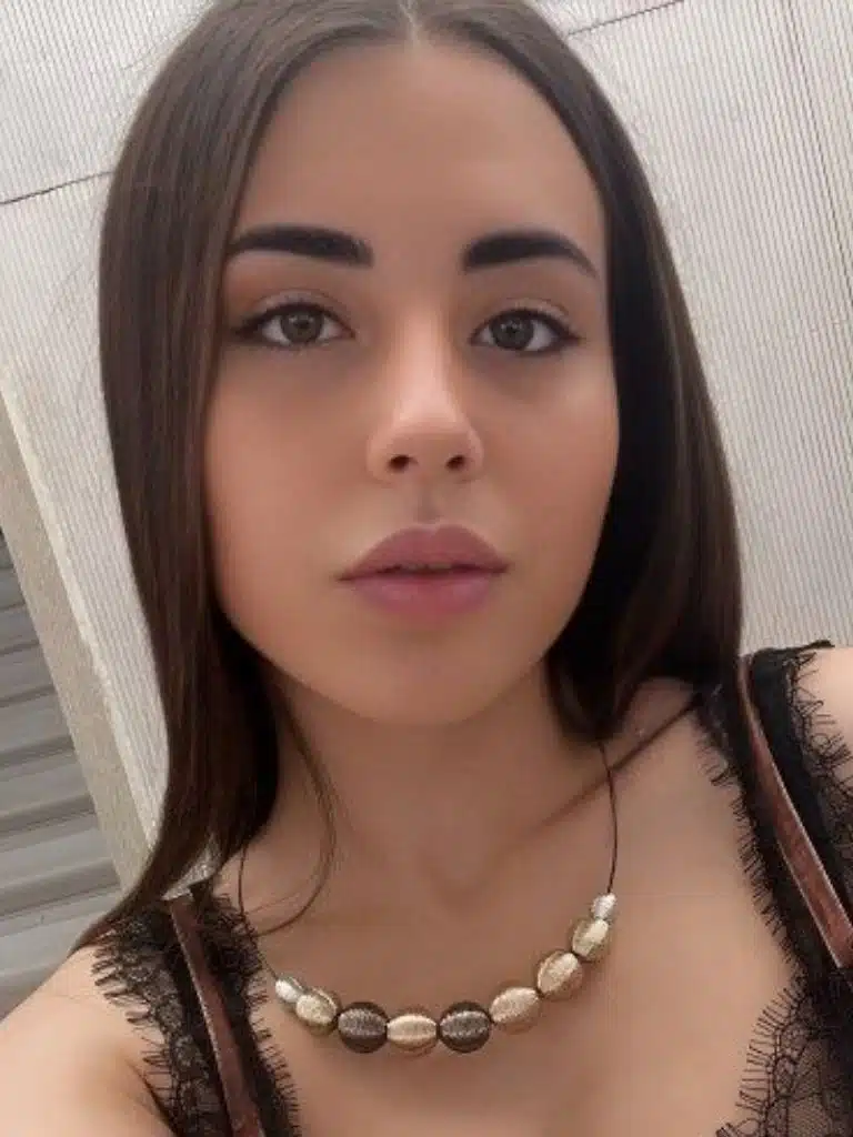 Regina Rich Biography: Wiki, Age, Career, Height, Weight, Boyfriend, Net Worth & More