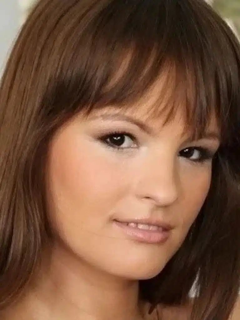 Rita Peach Biography: Wiki, Age, Career, Height, Weight, Husband, Net Worth & More
