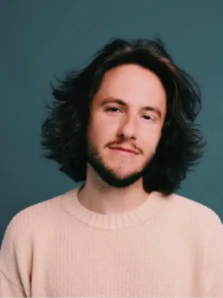 Ryan Donahue Biography: Wiki, Age, Career, Height, Weight, Boyfriend, Net Worth & More