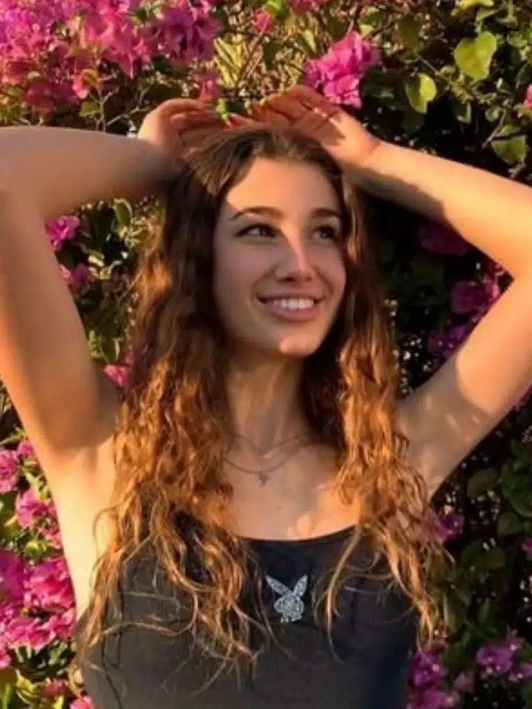 Sydney Vezina Biography: Wiki, Age, Career, Height, Weight, Boyfriend, Net Worth & More