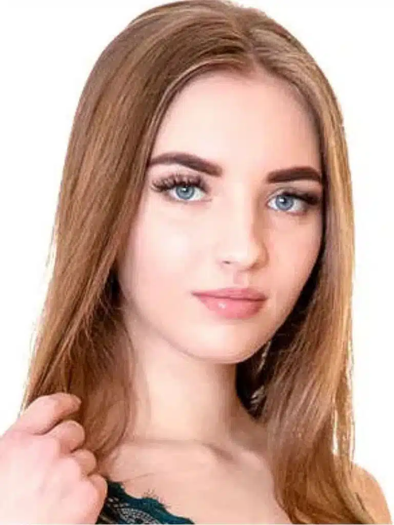 Vika Lita Biography: Wiki, Age, Career, Height, Weight, Boyfriend, Net Worth & More